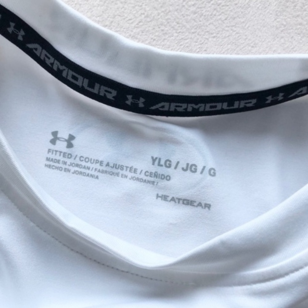 Under Armour Fitted Heatgear Tech Workout Shirt - Picture 4 of 14